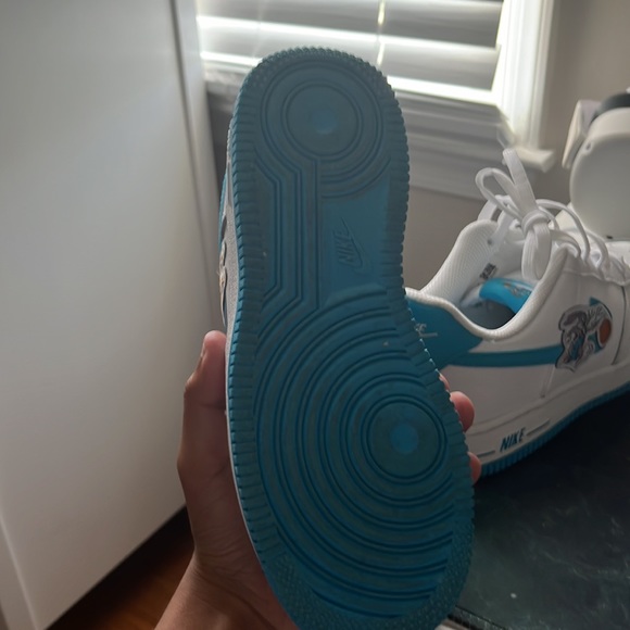 Bugs bunny and Lola bunny air forces - Picture 5 of 5